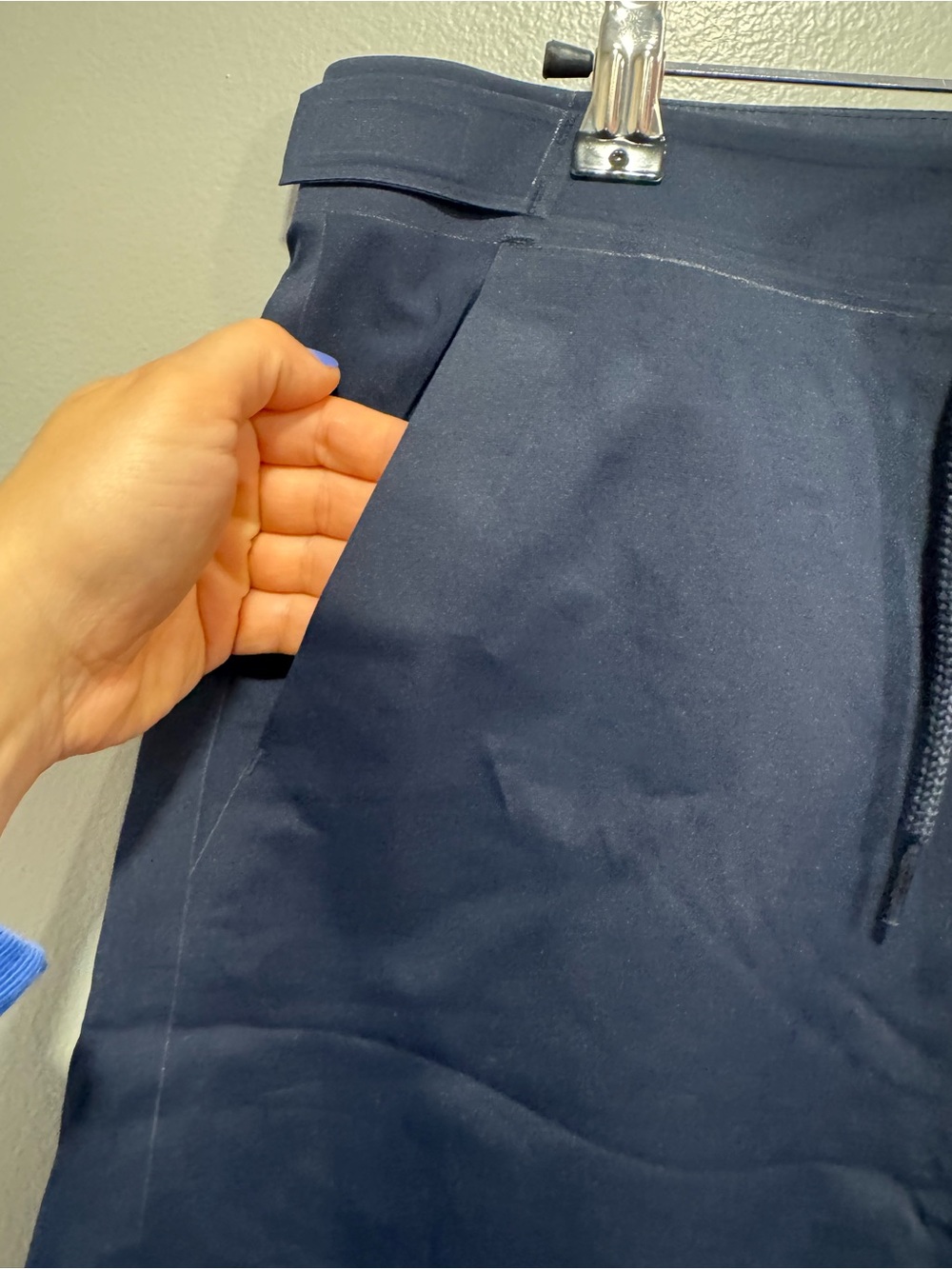 Aether Men’s Technical Shorts in Blue Size 32 Waist - Picture 5 of 6